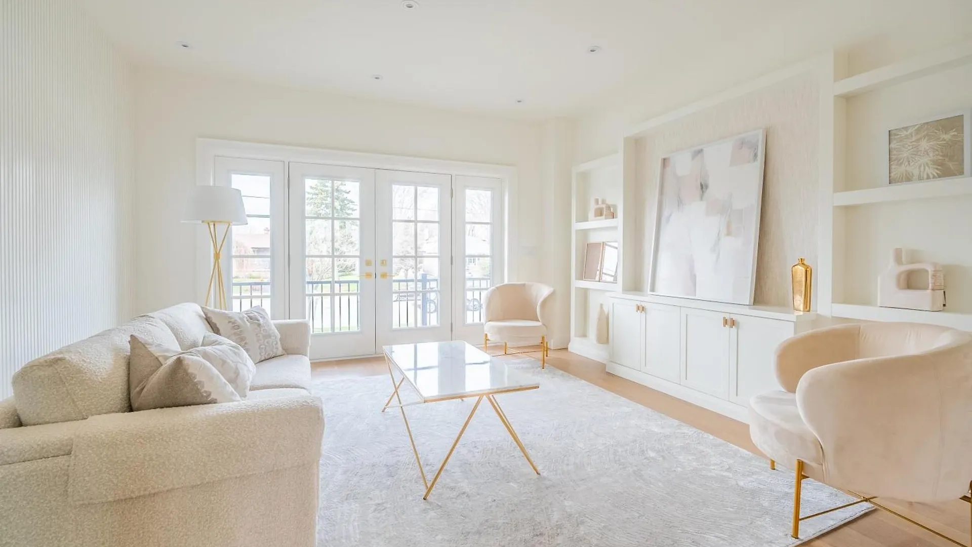 Luxury Home - 5 Min From Airport, 15 To Downtown Toronto
