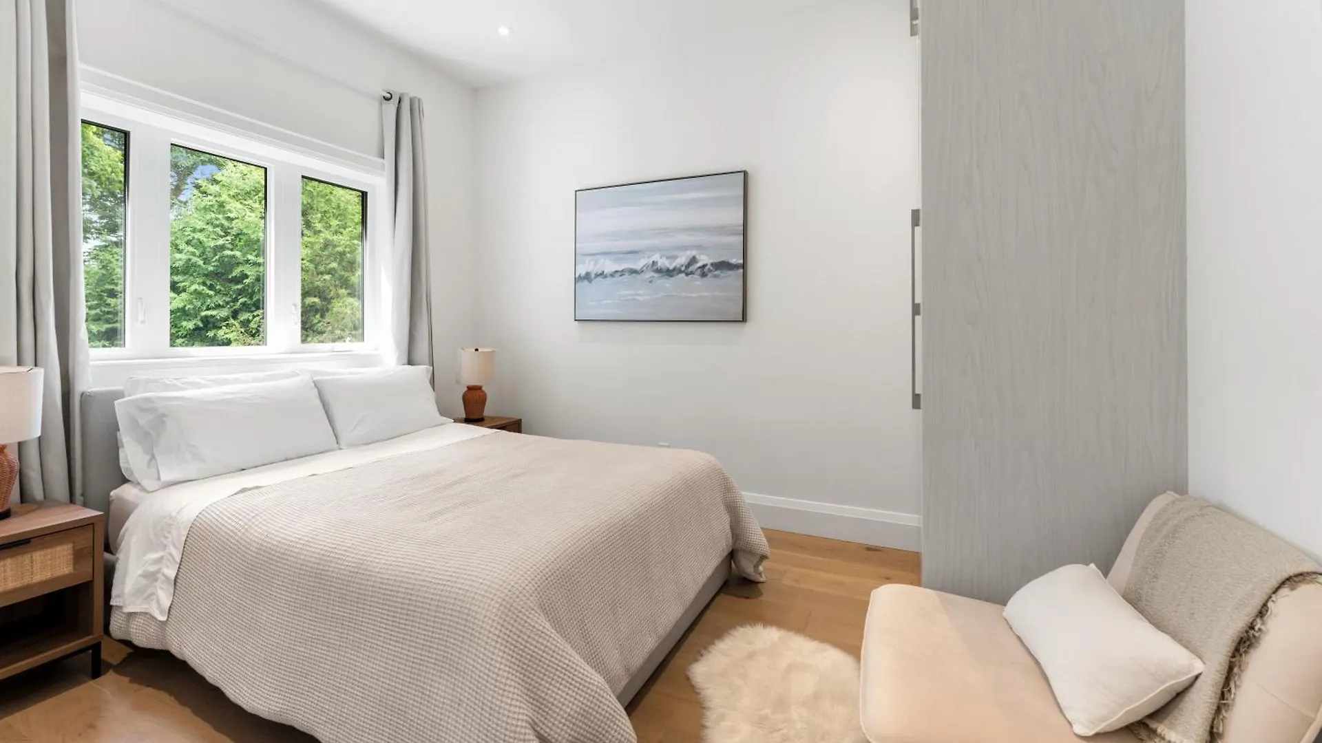 Villa Luxury Home - 5 Min From Airport, 15 To Downtown Toronto