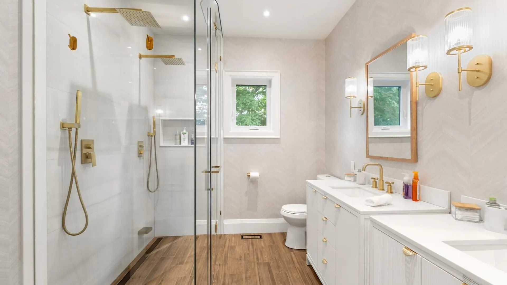 Villa Luxury Home - 5 Min From Airport, 15 To Downtown Toronto