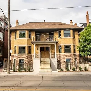 Beautiful And Spacious Luxury Toronto